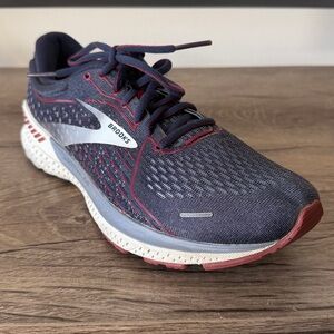 Brooks Adrenaline 21 Men’s Running Shoes size 8